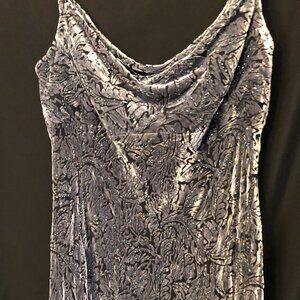 Stunning Carmen Marc Valvo beaded Velvet Gown: Size 12